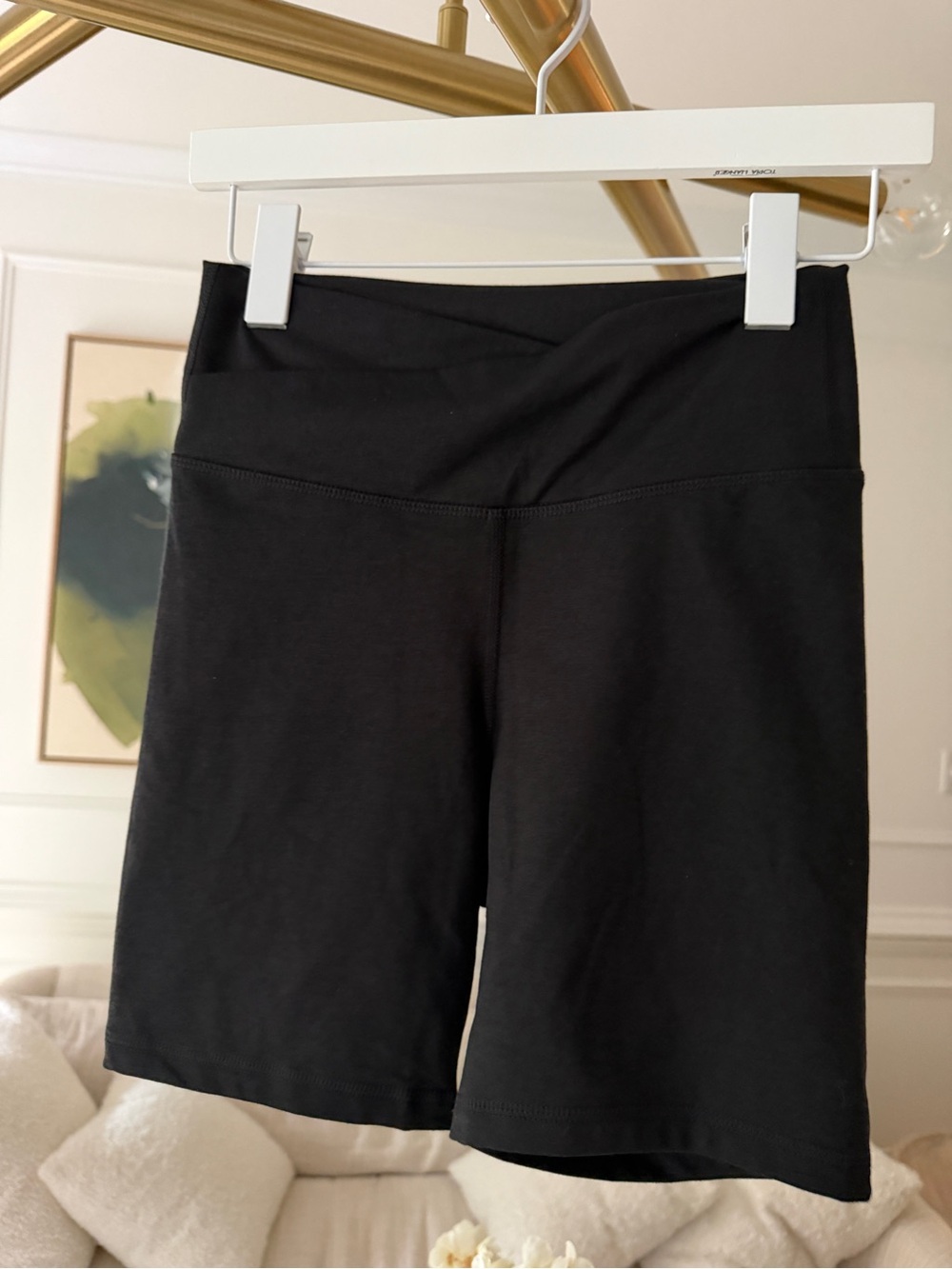 NWOT Old Navy High-Waist Cross-over Front CloudComfy Black Bike Shorts
